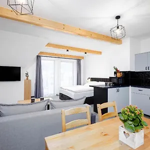 golden-apartmentsglamping-villa-taternik.zakopanehotels.org/