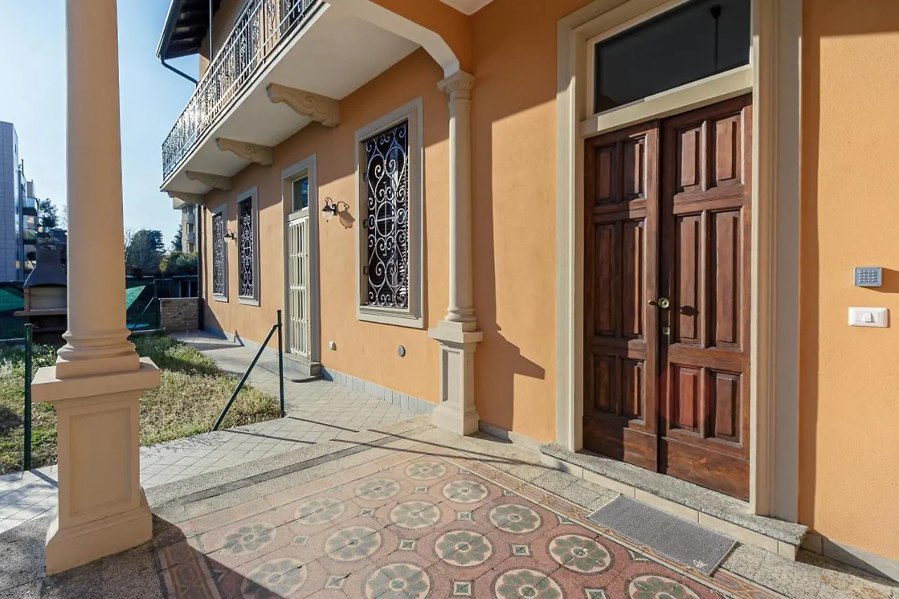 Al 33 Di Via Roma - Apartments Cardano Al Campo Itália