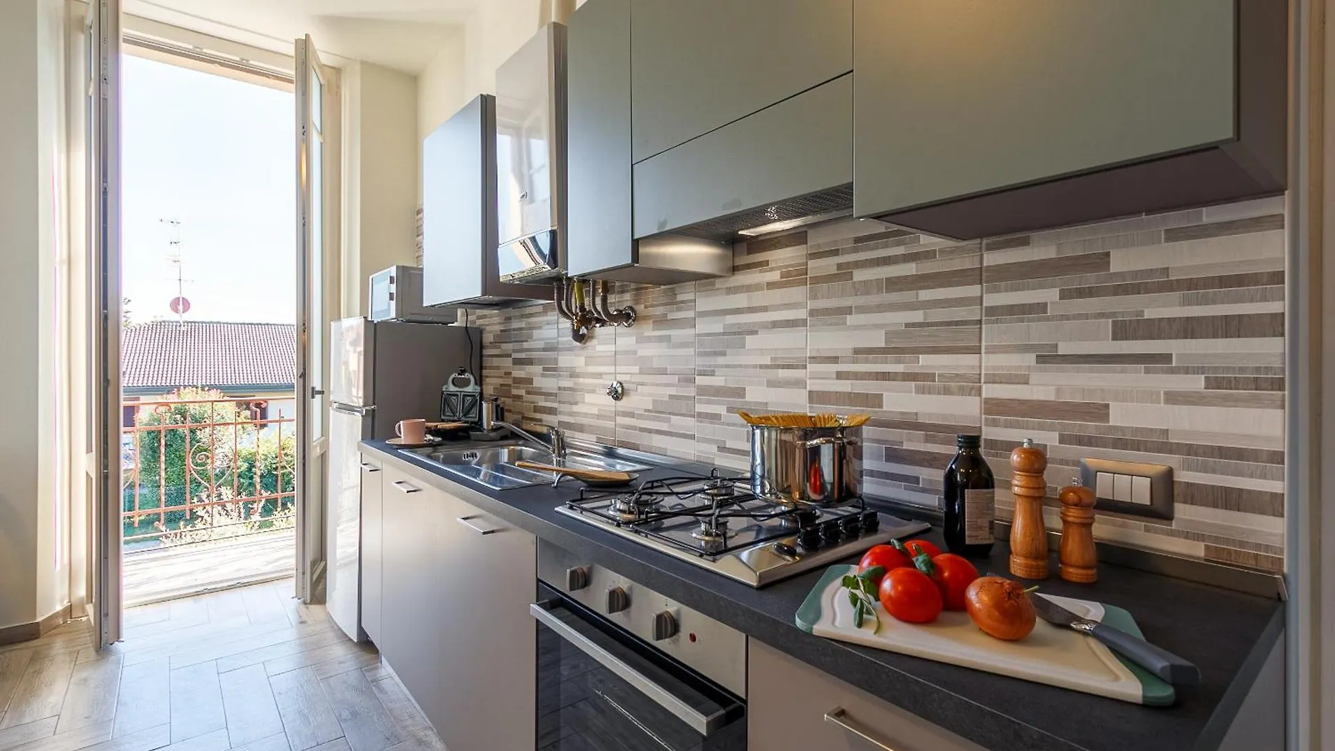 Al 33 Di Via Roma - Apartments Cardano Al Campo Itália
